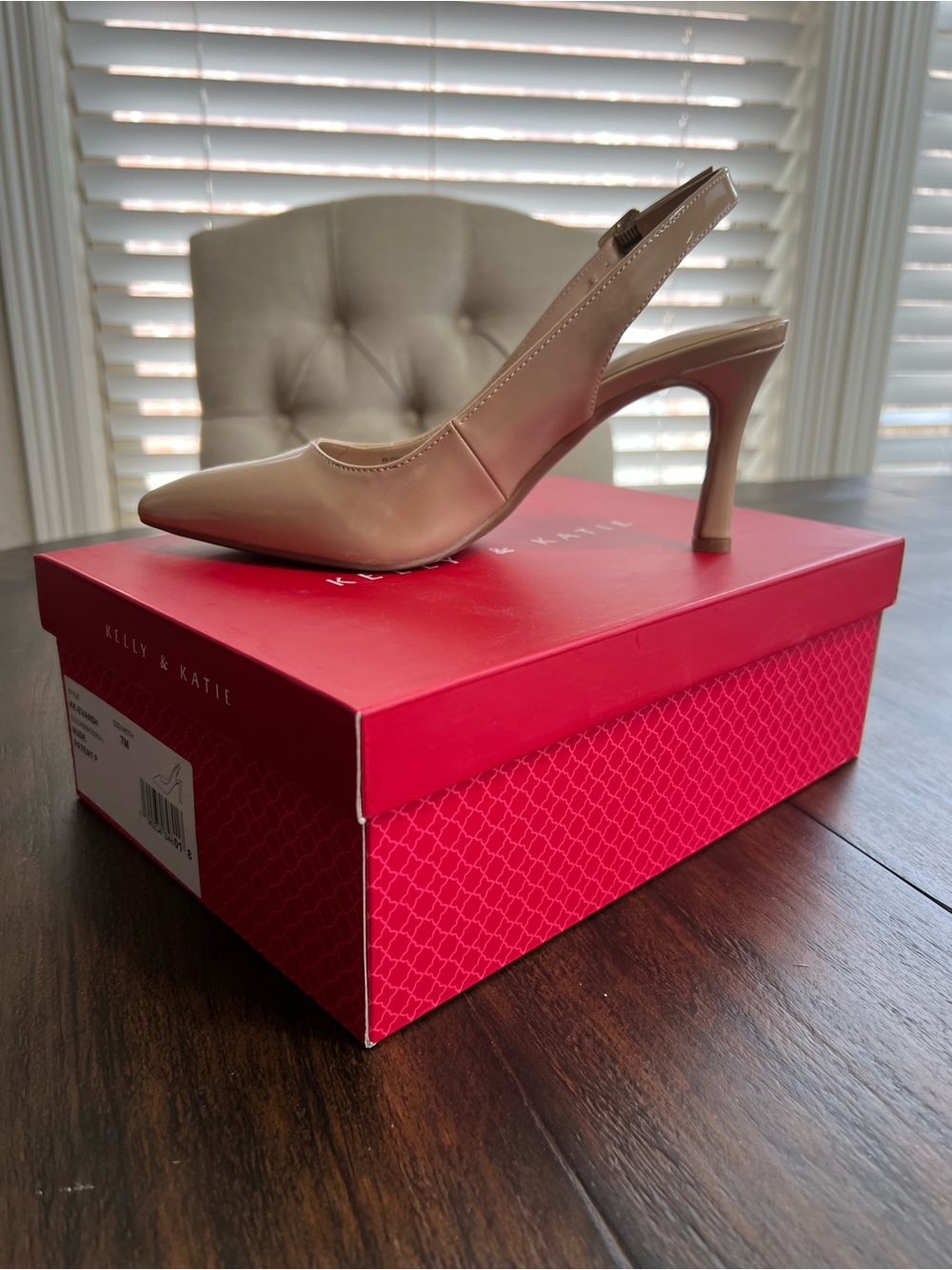Kelly & Katie New Evansh Patent Nude Slingback Pump Size 7M Versatile Style - Picture 3 of 5